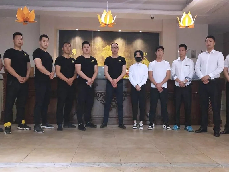 حارس شخصي للأعمال