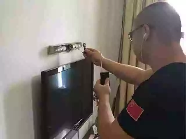 حراس المنزل